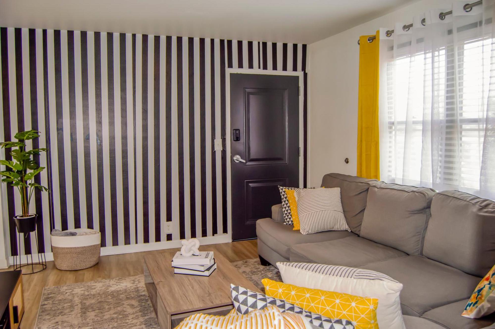 נאשוויל Cozy Condo, Minutes From Broadwy, Sleeps 5 מראה חיצוני תמונה